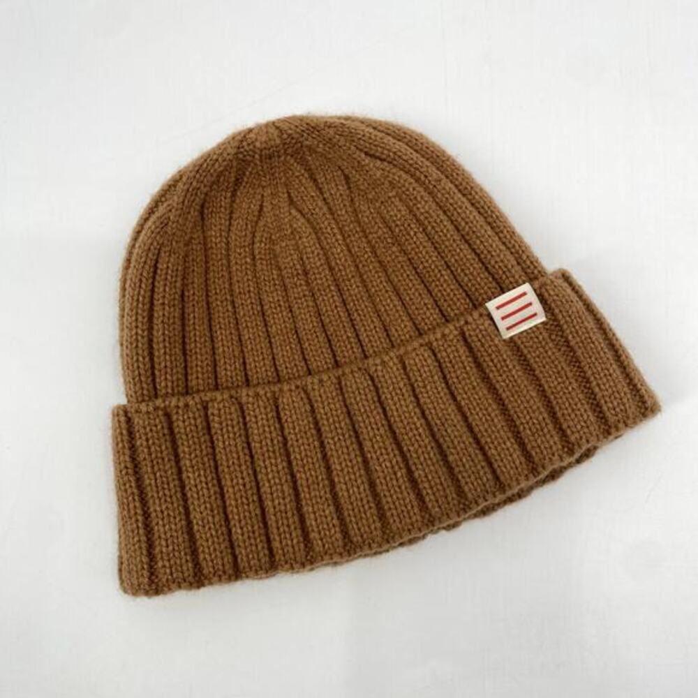 Urban Outfitters tan‎ ribbed beanie